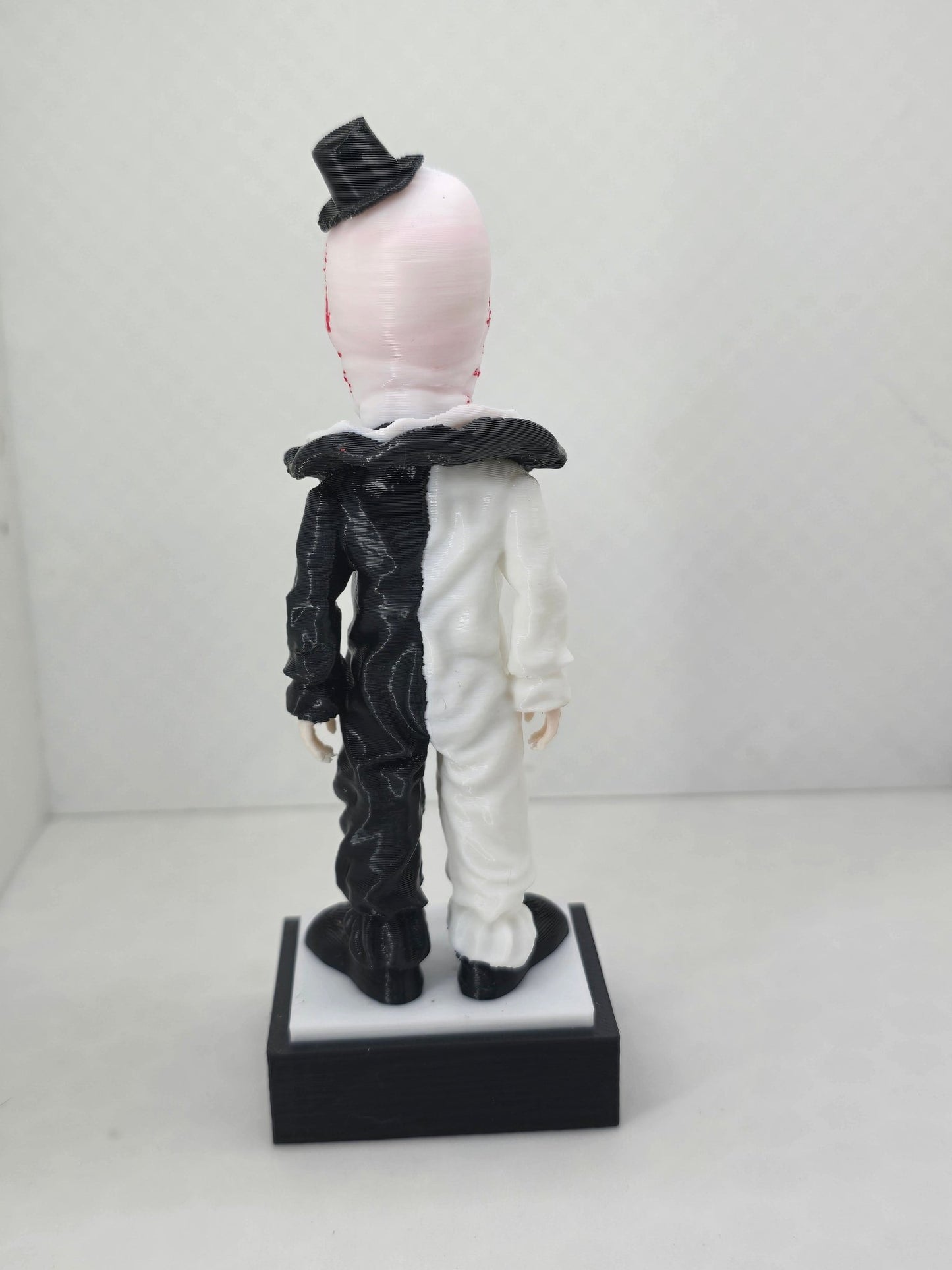 Art The Clown - Erratically Eccentric Creations