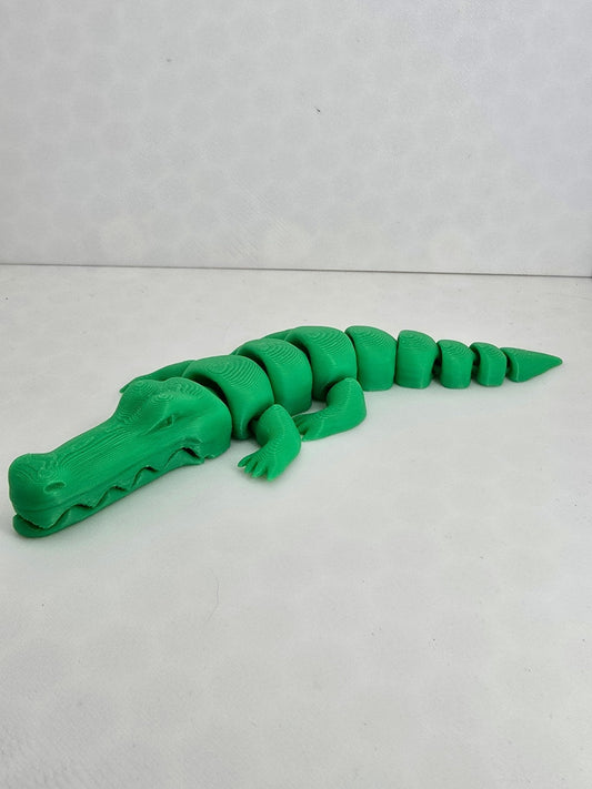 Alligator (opening mouth) - Erratically Eccentric Creations