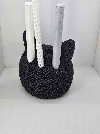 Cat knitted pencil holder - Erratically Eccentric Creations