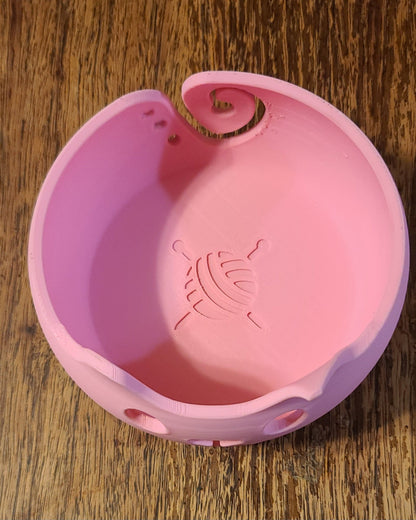 Cat Yarn Bowl - Erratically Eccentric Creations