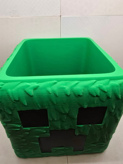 Creeper Bucket - Erratically Eccentric Creations